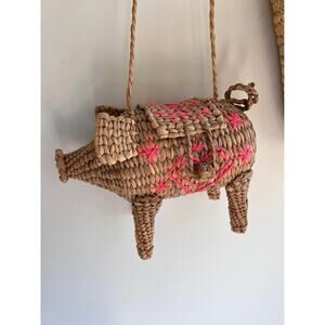 Wicker Pig Purse Basket